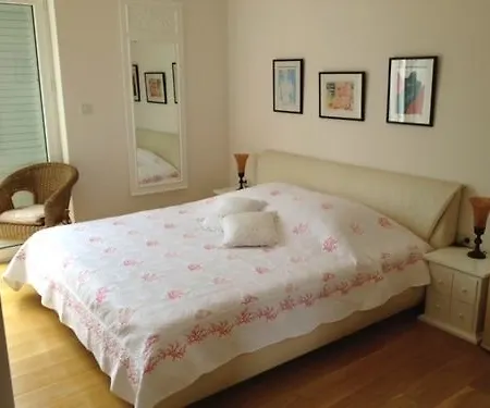 Almadria (adults Only) סלאנו